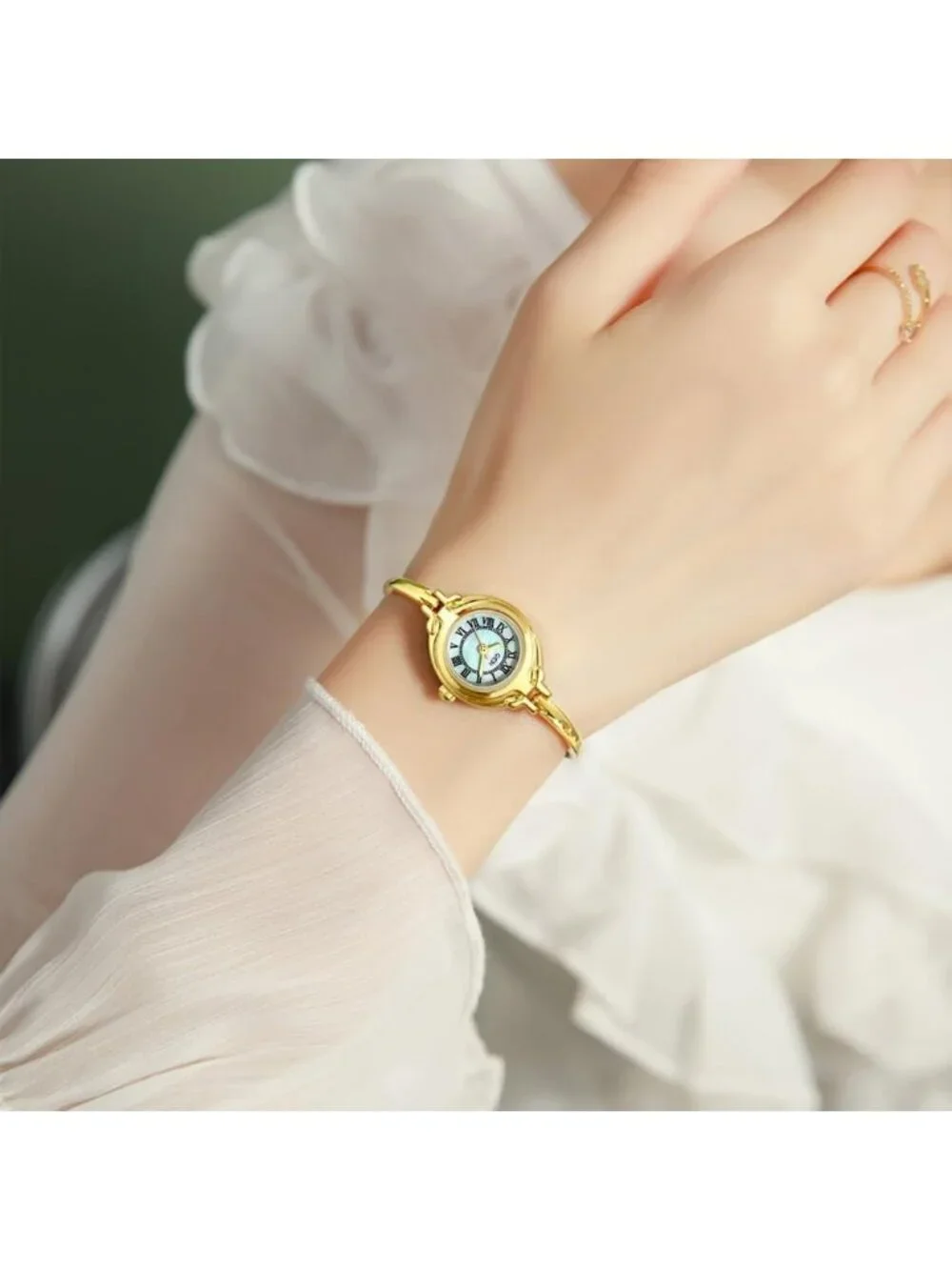 Women's Gold Green Small Dial Bangle Thin Strap Classic Vintage Style Watches